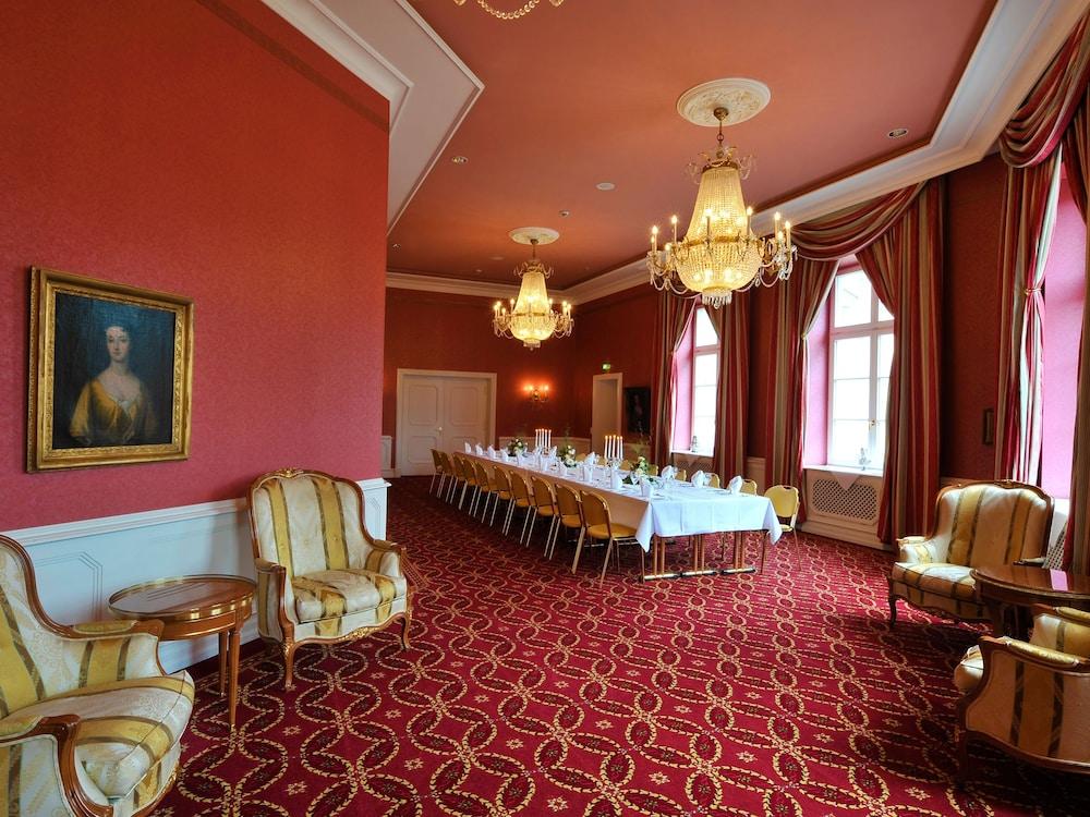 Dormero Hotel Halle Halle  Екстер'єр фото