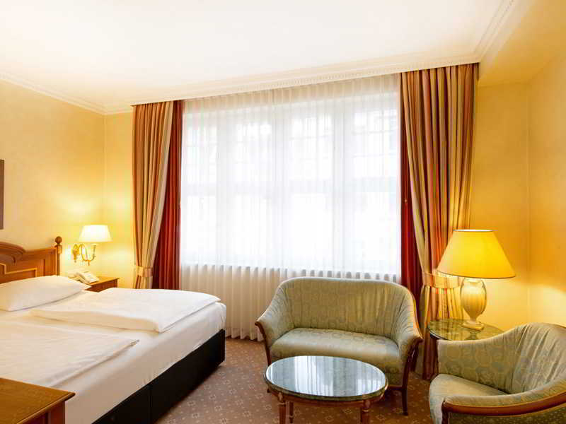 Dormero Hotel Halle Halle  Екстер'єр фото
