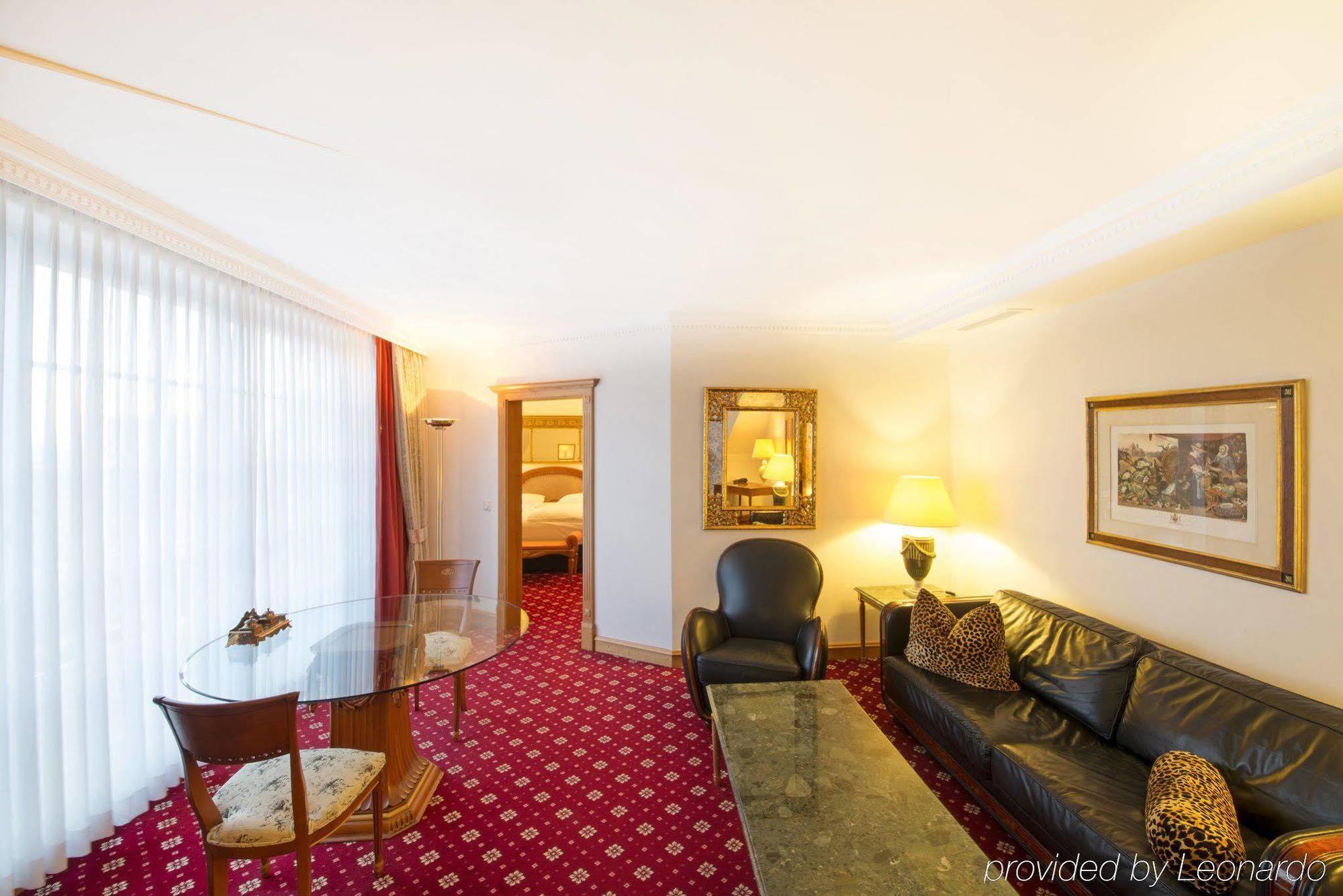 Dormero Hotel Halle Halle  Екстер'єр фото