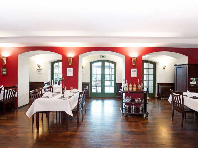 Dormero Hotel Halle Halle  Екстер'єр фото